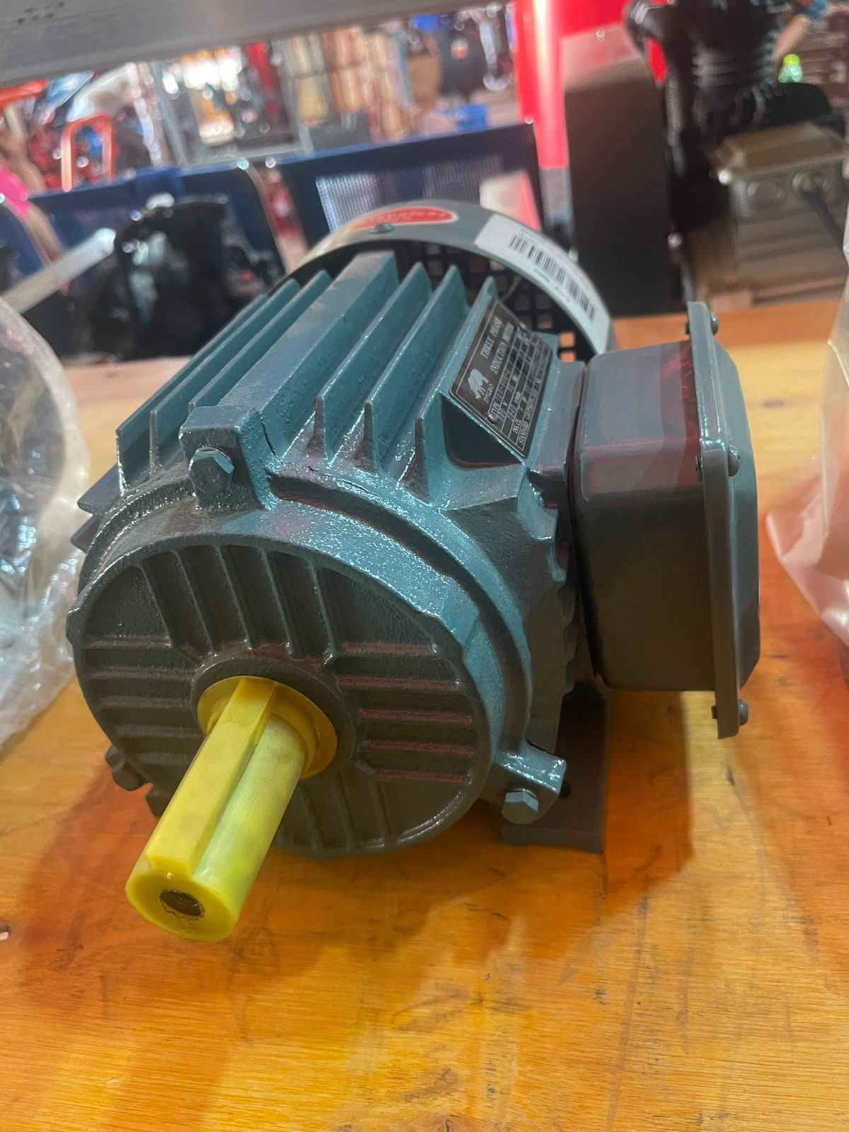ມໍເຕີ ໄຟຟ້າ 3 ເຟສ ກາແຮດ ( Induction Motor).