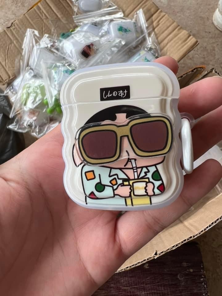 ແອພ໋ອດ Apple Airpods  ເຊື່ອມໄດ້ກັບທຸກລຸ້ນຂອງໂທລະສັບ, ສຽງທຸ້ມ, ສຽງດີ, ສຽງດັງຟັງຊັດ, ໃສ່ສະບາຍ ສິນຄ້າຄຸນນະພາບ100%