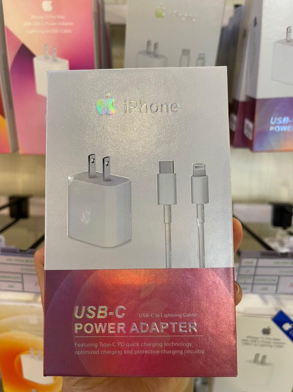 ສາຍສາກ iPhone ໃຊ້ໄດ້ກັບ ທຸກລຸ້ນຂອງ iPhone ເລີ່ມຕົ້ນ iPhone X ຂື້ນໄປ ຫຍີ້ຫໍ້ Apple ສິນຄ້າຂອງແທ້ ຄຸນນະພາບດີ ສາກເຂົ້າໄວ-ເຕັມໄວ100% ສາກໄຟເຂົ້າສະຖຽນ, ຮັກສາແບັດໂທລະສັບໄດ້ດີ ແລະອຸປະກອນປອດໄພໃນການໃຊ້ງານ.