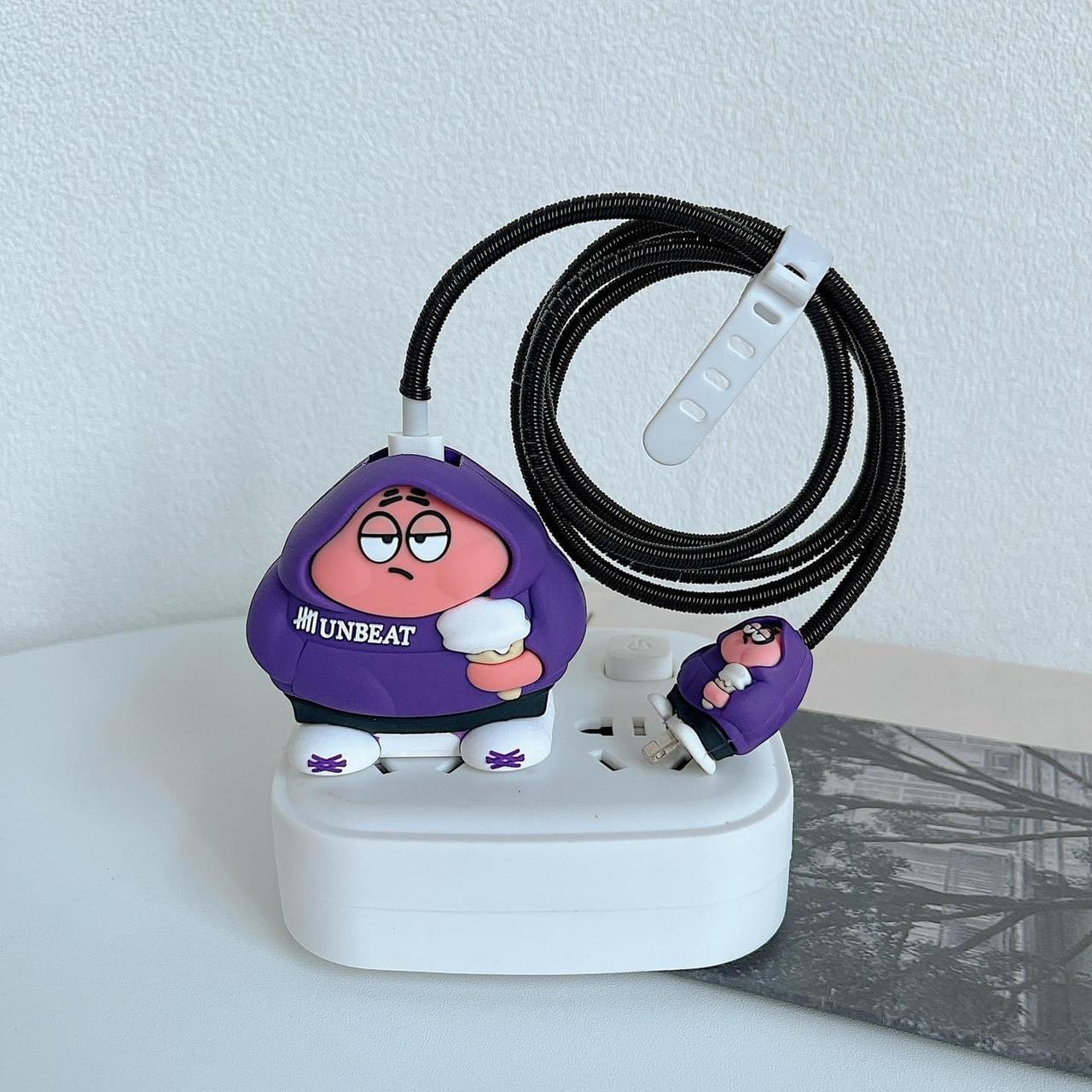 ຫົວສາກ ແລະ ສາຍສາກUSB-C ຍີ້ຫໍ້: IPHONE ລຸ້ນ: 20W ແລະ 30W, ສາຍ USB-C ເປັນສາຍ Lightning ສິນຄ້າຂອງແທ້ ຄຸນນະພາບດີ ສາກເຂົ້າໄວ-ເຕັມໄວ100% ສາກໄຟເຂົ້າສະຖຽນ, ຮັກສາແບັດໂທລະສັບໄດ້ດີ ແລະອຸປະກອນປອດໄພໃນການໃຊ້ງານ.