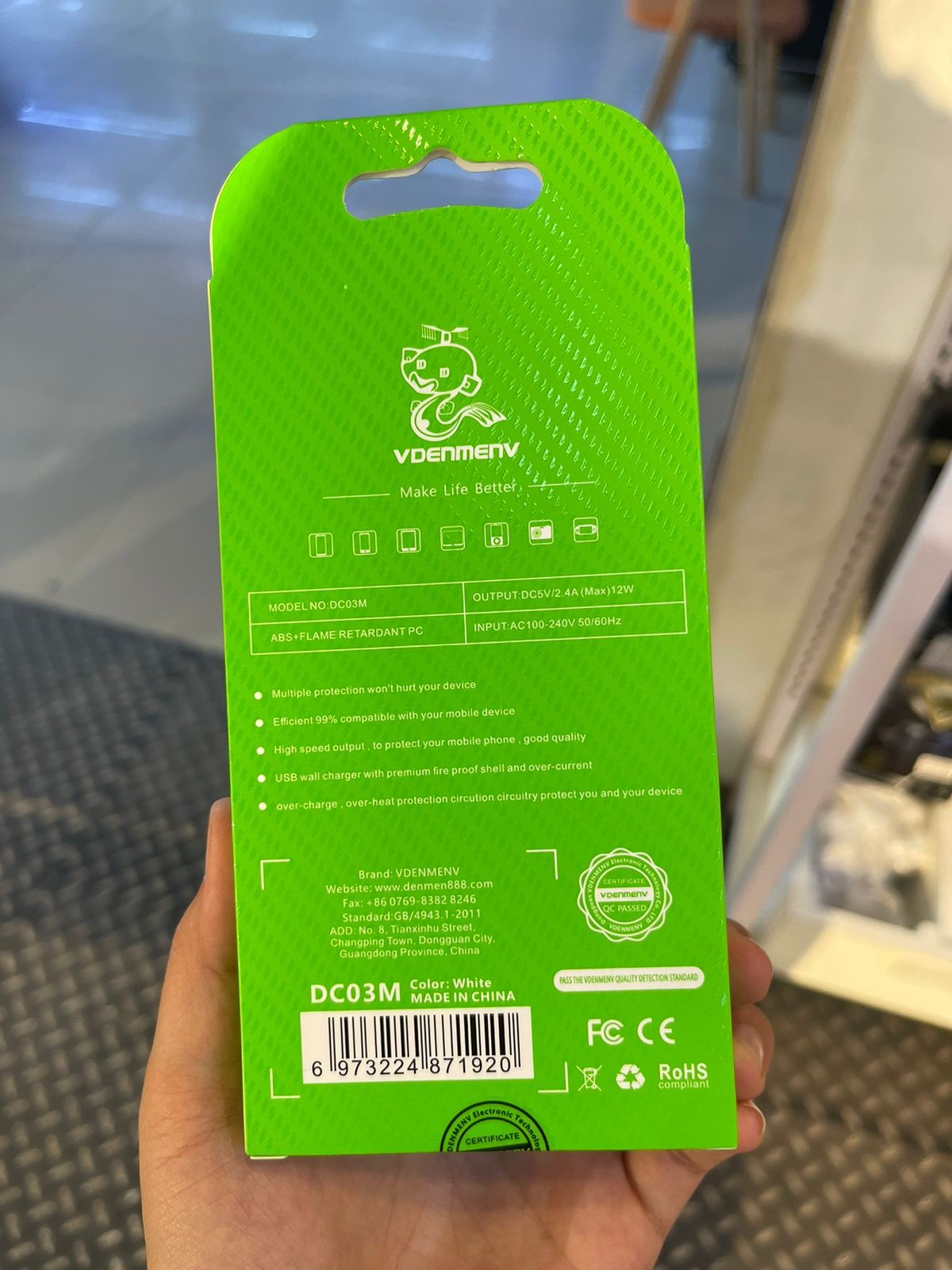 ຫົວສາກUSB 2.4 A ຍີ່ຫໍ້: VDENMENV ລຸ້ນ: DC03M , ສາກເຂົ້າໄວ, ປອດໄພຕໍ່ການລັດວົງຈອນຂອງໄຟຟ້າ, ໃຊ້ດີໃຊ້ທົນ ໃຊ້ໄດ້ກັບສາຍສາກUSBທຸກລຸ້ນ