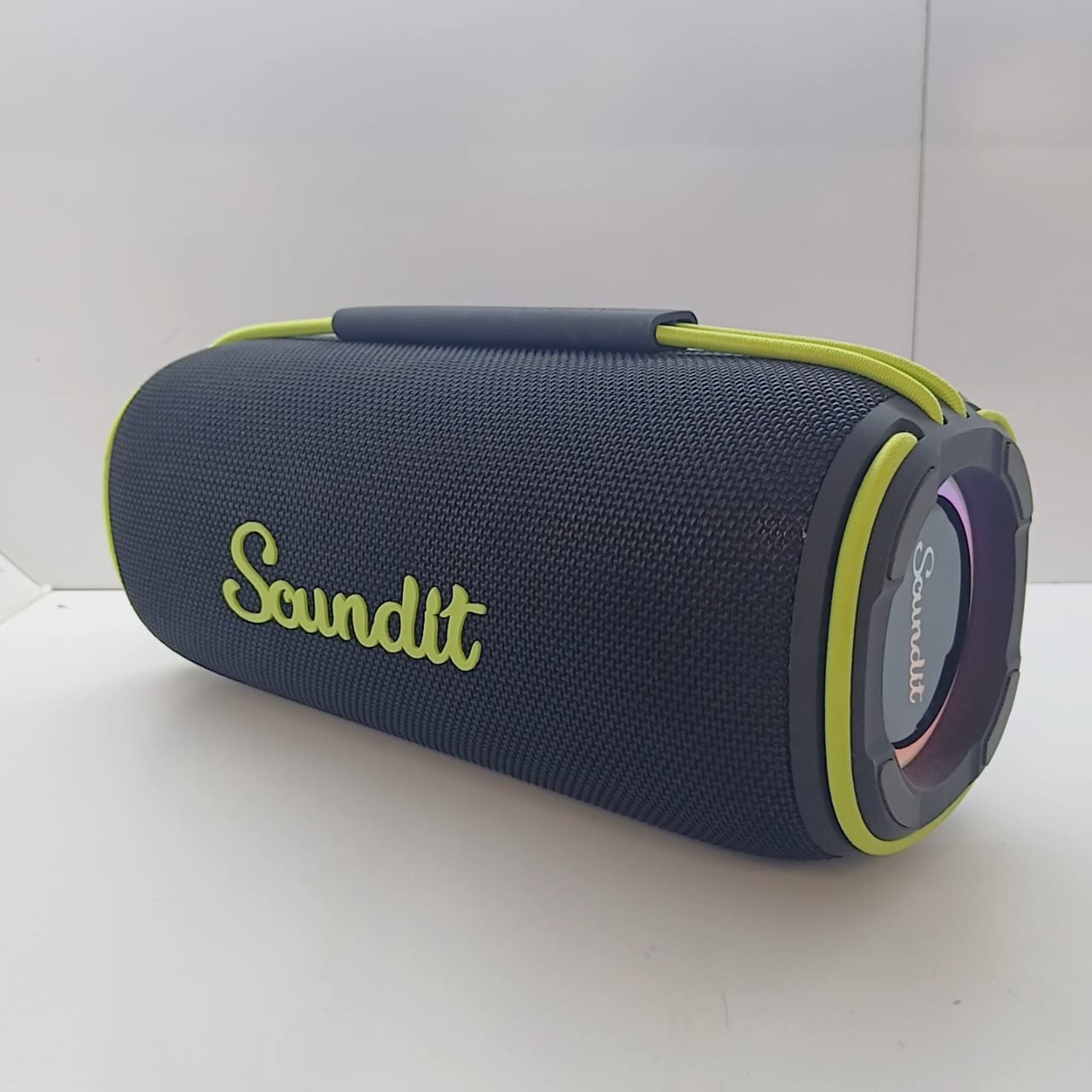 ລຳໂພງ Soundit ລຸ້ນ  S10 Plus  ລຳໂພງທີ່ຖືກອອກແບບມາເພື່ອຄົນຮັກດົນຕີ ດ້ວຍພະລັງຂັບ 60W ເບສໜັກແນ່ນ ຊັດເຈນ ເຊື່ອມຕໍ່ງ່າຍ Bluetooth 5.3 ພ້ອມໄຟ RGB 