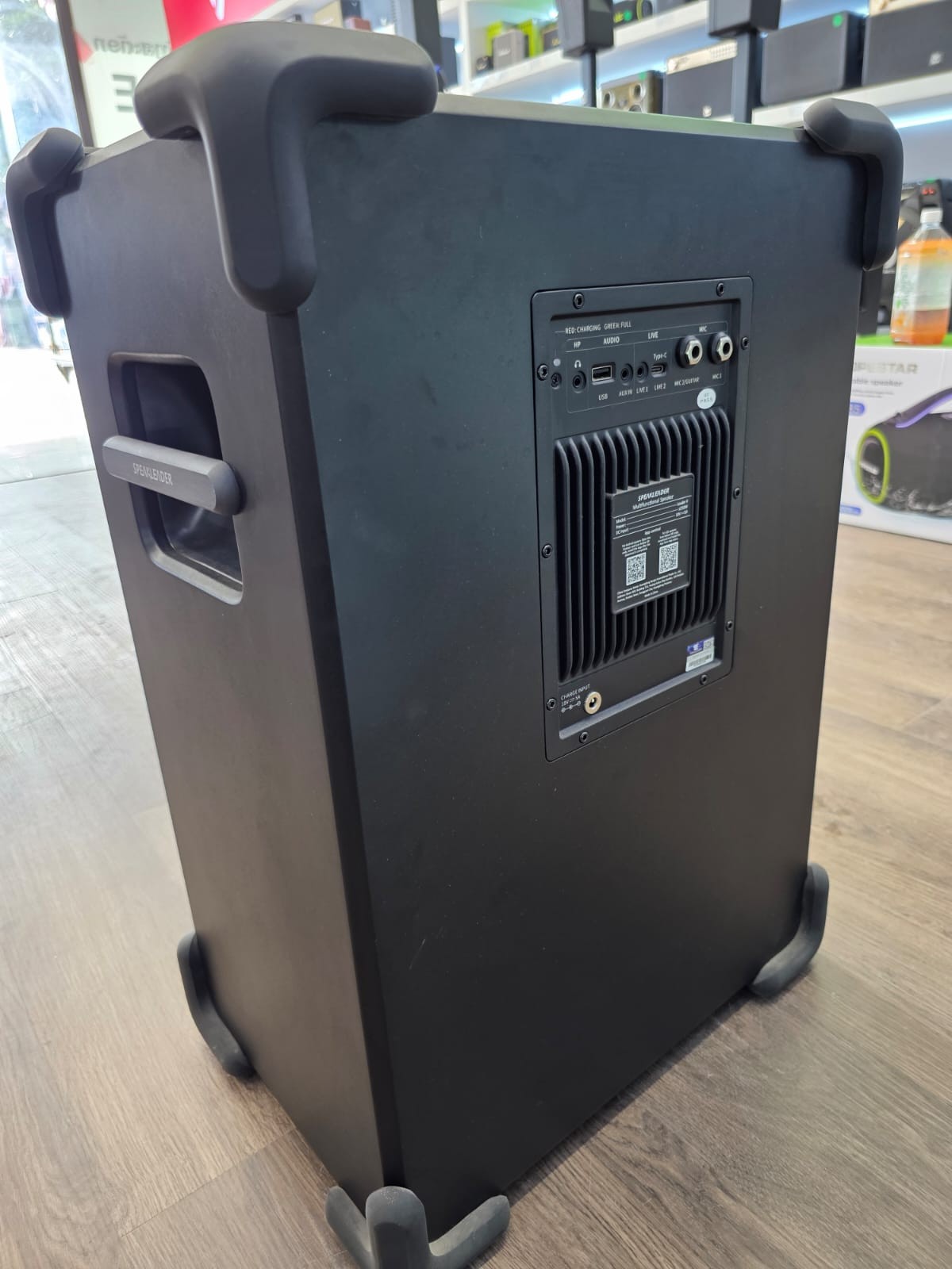 ລໍາໂພງ Speak Leader 2 ລຸ້ນ Leader II ຄວາມແຮງ 250W ແບັດເຕີຣີໃຊ້ໄດ້ 10 ຊົ່ວໂມງ ນໍ້າໜັກ 21.8 ກິໂລ